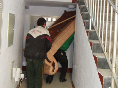 平湖搬家，愛(ài)心隨行 解析全方位配套服務(wù)、價(jià)格與廠家選擇